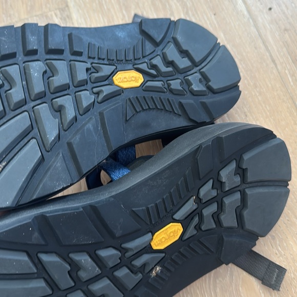 Chaco Stylish Blue Strap Sandals - Picture 4 of 8